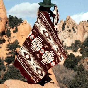 Off The Grid Andes Ecuadorian Artisan 48 x 72-in Southwest Throw Cabin Blanket